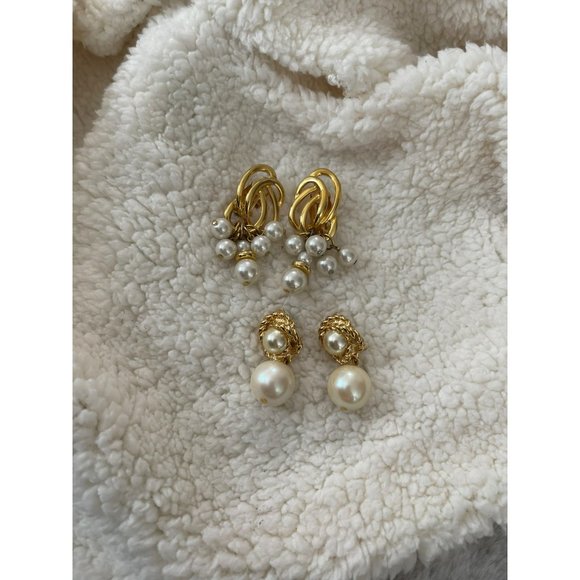 Vintage Gold Tone White Dangle Bead Clip-On Earrings - 2 Pairs - Picture 2 of 13